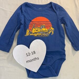 ⭐️GAP - Blue and Red Baby Long sleeve Onesie top